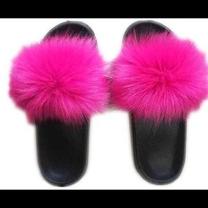 Dark pink fur slides